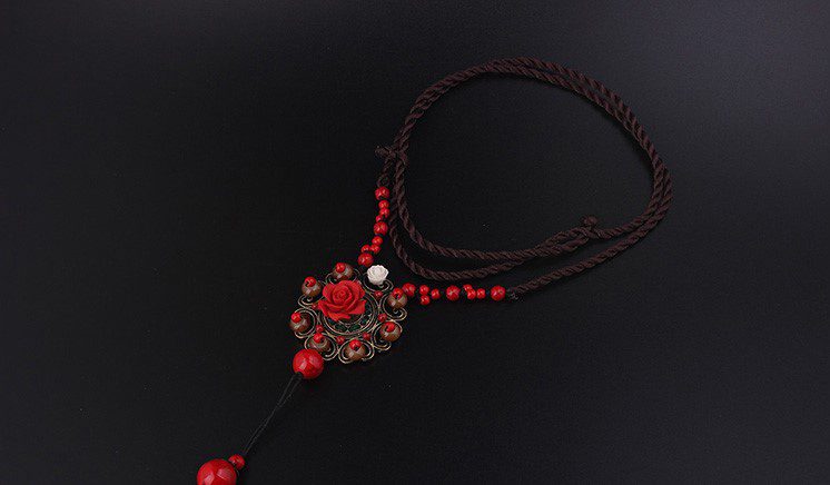 Red Rose Necklace