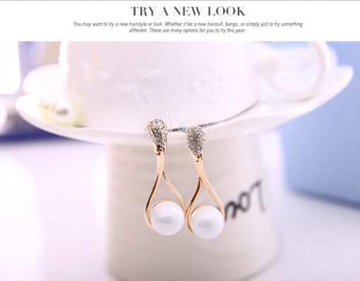 Secretive Pearl Set
